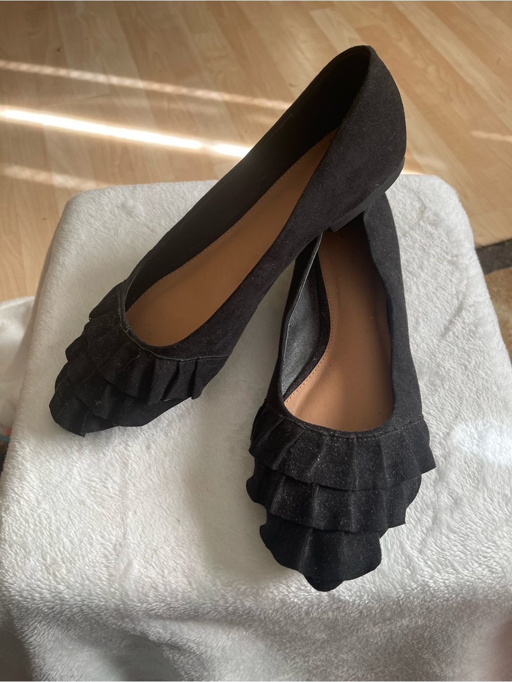 Designer flats - Picture 2 of 2